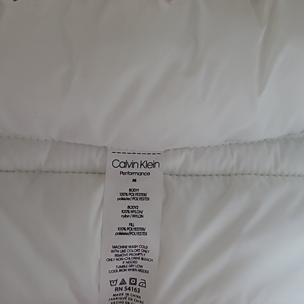 Calvin Klein Performance Reversible Puffer Jacket - Picture 8 of 13